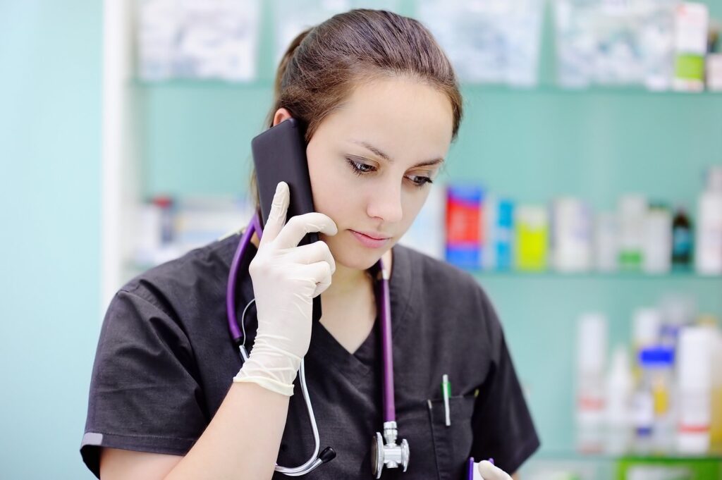 bigstock-Female-Surgeon-Using-Cell-Phon-179408044-1024x681