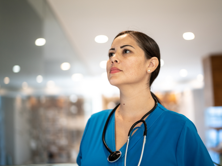 travel nurse avoid conflict